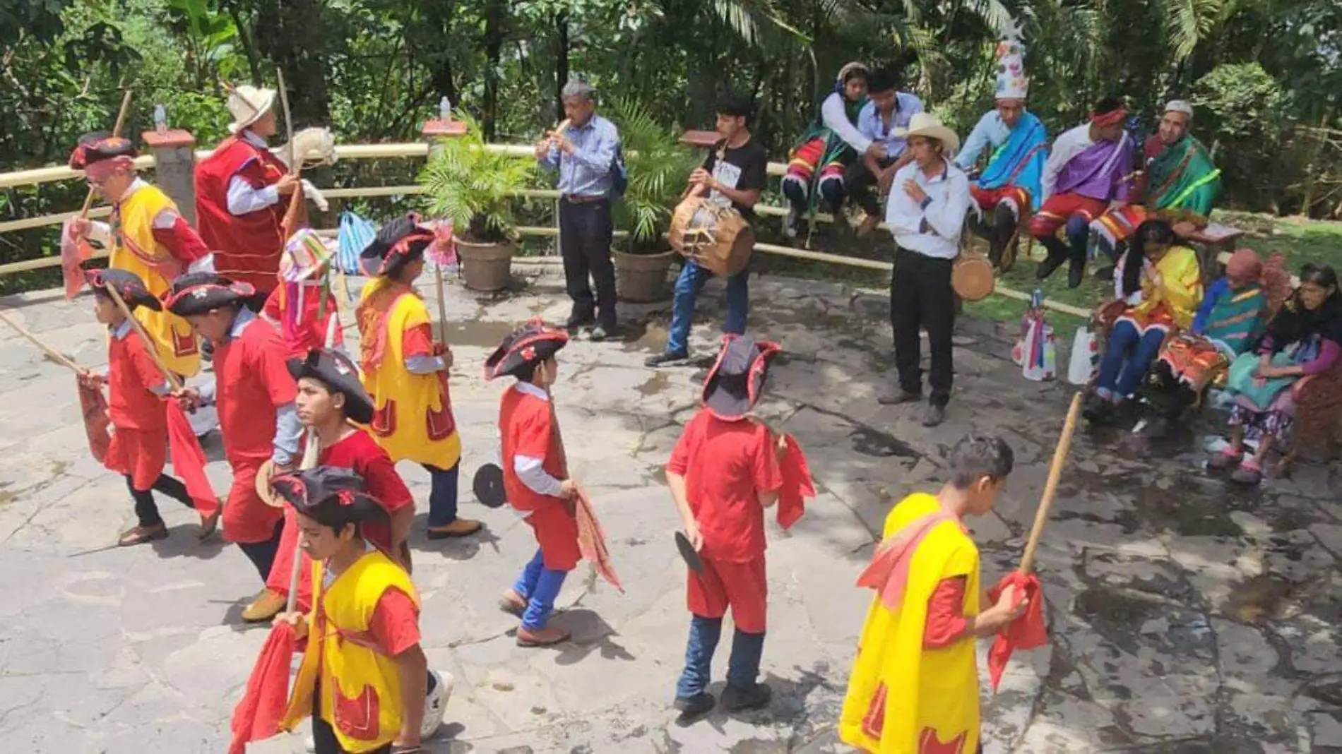 Comunidades indígenas se reunieron este lunes 24 de junio en el centro ceremonial de la Xochipila